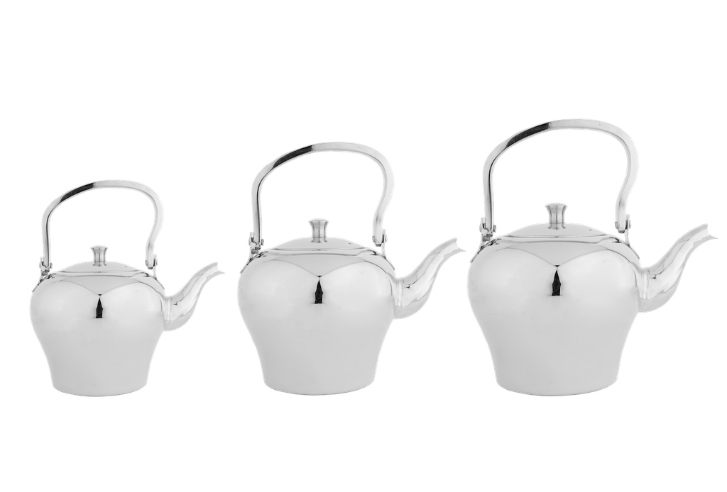 Durable and elegant teapot from Al Saif, ideal for serving tea of ​​all kinds, chrome color and multiple sizes - set of 3 pieces