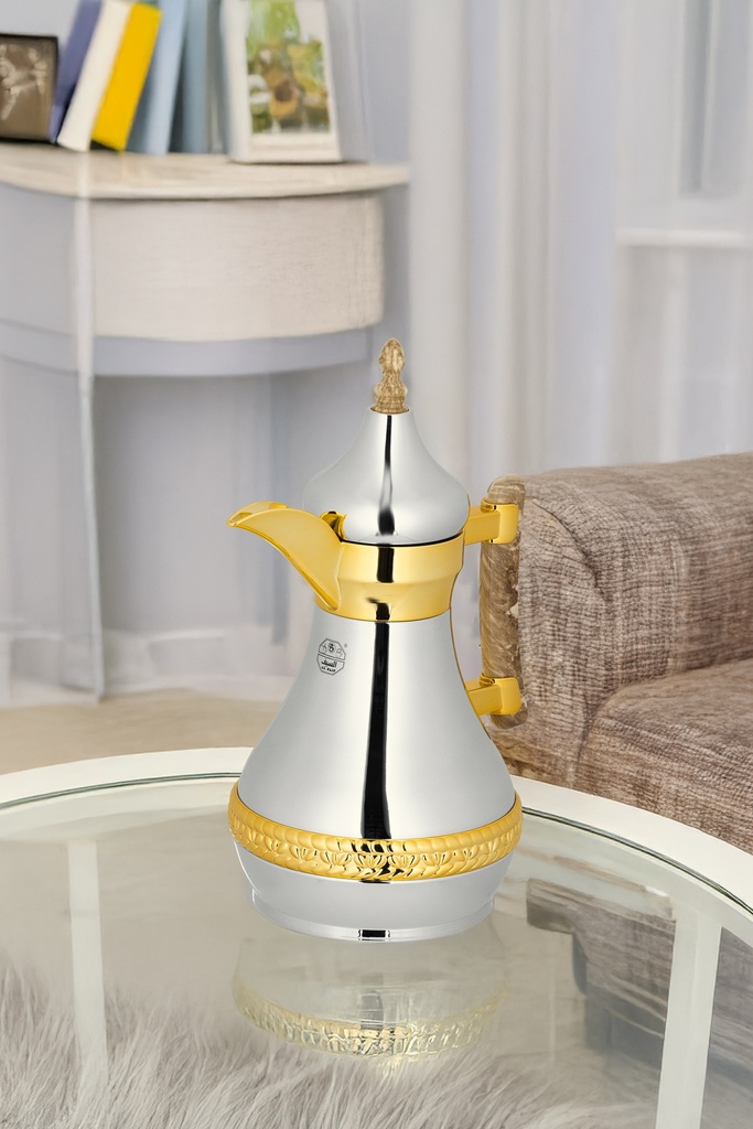 ترمس كيناز قهوة وشاي استيل من السيف / تصميم أنيق يناسب جميع الأذواق / مصنوع للحفاظ على حرارة المشروبات لساعات طويلة / مثالي للاستخدام اليومي في المنزل أو المكتب / متعدد الالوان والمقاسات - 1 لتر - كروم/ذهبي