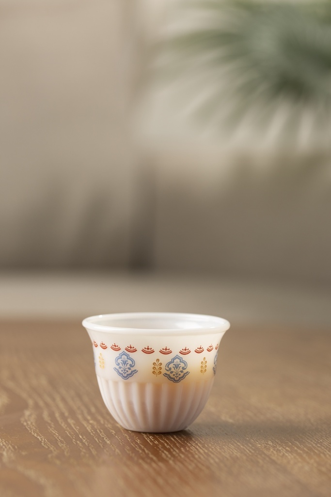 A set of Korean coffee cups from Al Saif, 12 pieces - small - fourth pattern