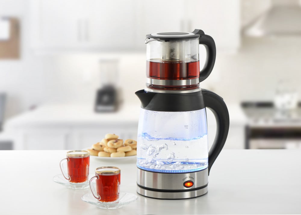 Electric kettle from Al Saif / capacity 1.8 liters, power 2200 watts / color: glass