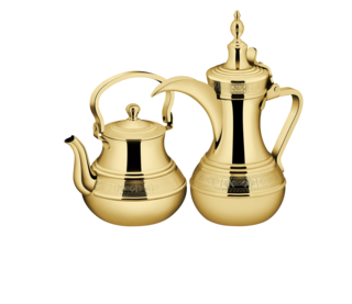 2 طقم دلة و إبريق من السيف دلة لتحضير وتقديم القهوة العربية، وإبريق عملي لتسخين الشاي، بتصميم متين ومريح يناسب الاستخدام اليومي والضيافة اللون ذهبي