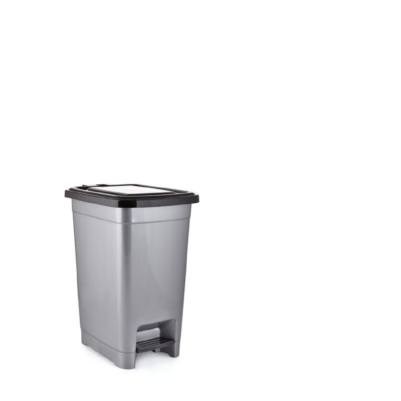 10 liter plastic basket with pedal